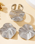 The Esla Set, Asymmetrical Geometric Shape