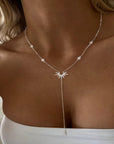 CAVI COLLECTION
Minimalist/Modern Fashion Necklace that offer an elegant look to everyday .