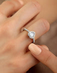 Gorgeous Zircon Shiny Love Heart Ring for Women