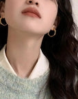 The Esla Geometrical Design Metal Ear Buckle Vintage