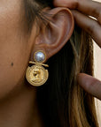LUNE COLLECTION 
Classical 18K Gold Color Plated Waterproof Stainless Steel