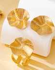 The Esla Set, Asymmetrical Geometric Shape